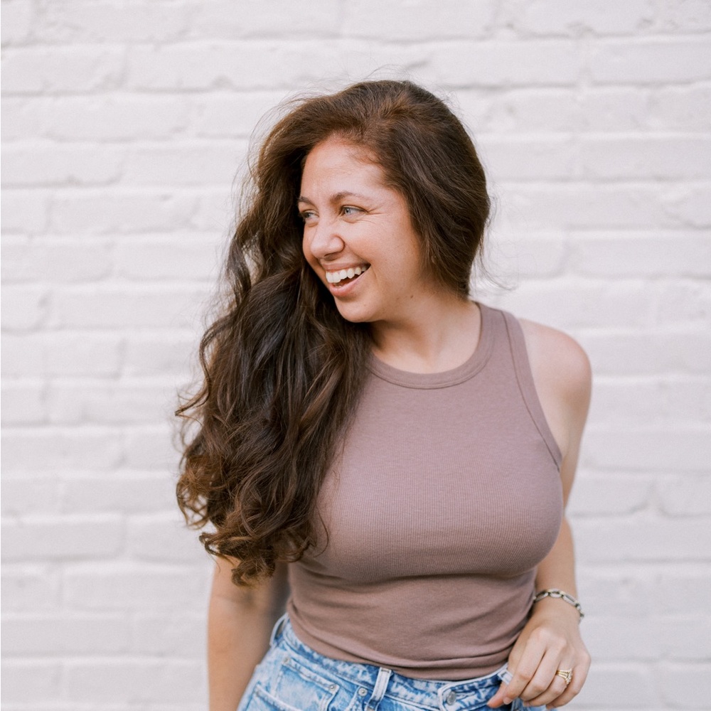 Meet your Posher, Casie